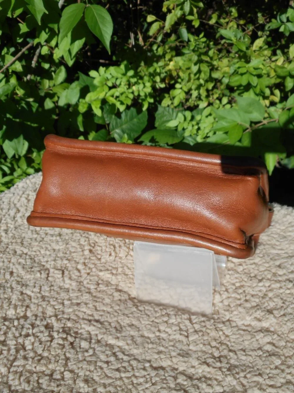 Vintage Coach Murphy  Bag 9930, in British Tan - Picture 6 of 12